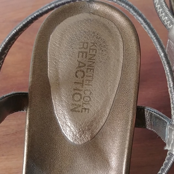 Bronze shimmer strappy sandals - Picture 2 of 5